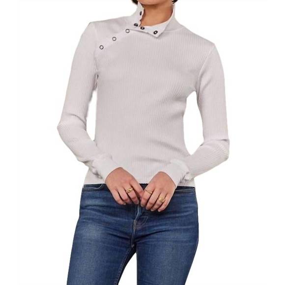 NEW LAMADE andre long sleeve snap turtleneck top in white - Picture 1 of 3